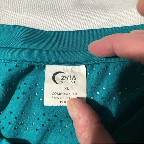 Zyia Active Chill Perforated Breathable Long Sleeve Teal  Top Size 12 - Picture 4 of 8